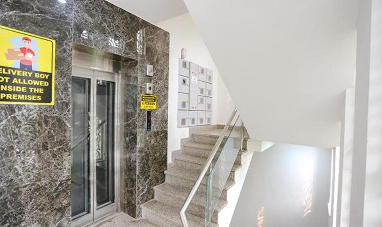 Fabhotel Amrit Residency Gurgaon Luaran gambar