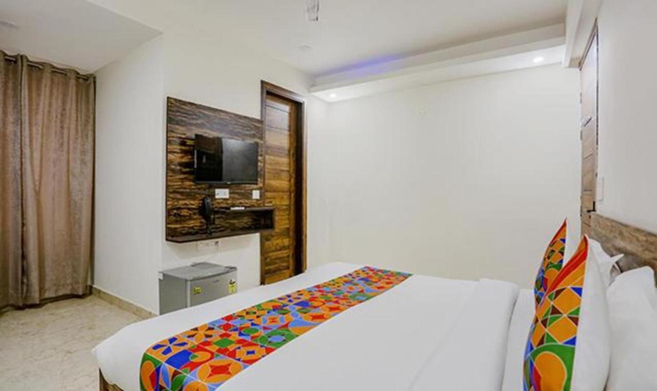 Fabhotel Amrit Residency Gurgaon Luaran gambar